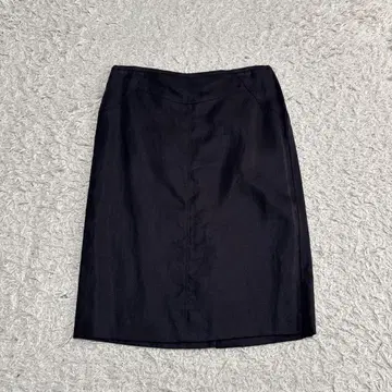 [택 포함 새상품] 아르마니 콜레치오니 무릎 기장 스커트 다크 네이비