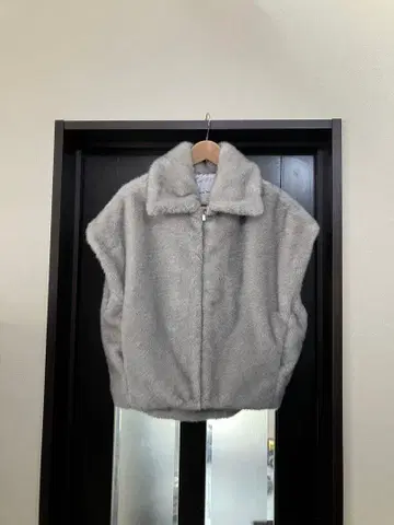 부기우기 boogie-woogie에서 구매한 퍼 베스트