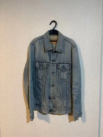 라이트 블루 데님 자켓