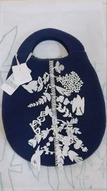 [ 미사용 택 포함 ] 미나 페르호넨 포레스트 퍼레이드 에그 백