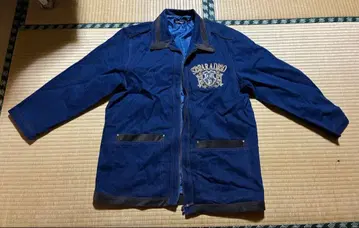 중고 자수 장식 네이비 자켓