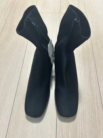 ZARA 숏부츠 스트레치 부츠
