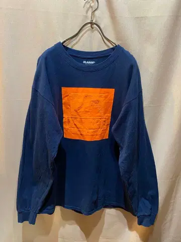 XLARGE 네이비 긴팔 티셔츠