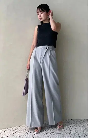 [ anuans ] 슬라이드 웨이스트 세미 와이드 팬츠