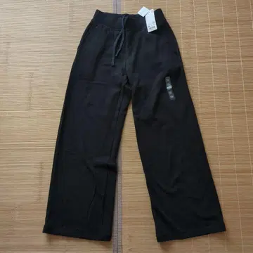 UNIQLO 우먼 웜 플리스 스트레이트 팬츠 XS 블랙