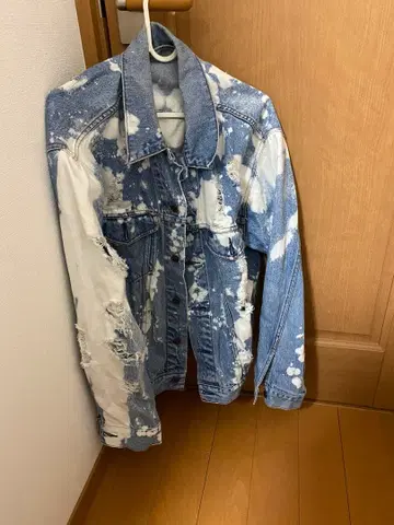 데님 자켓 데미지 가공 타이다이