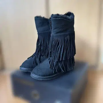 쿨라 브라 프린지 어그 부츠 US6