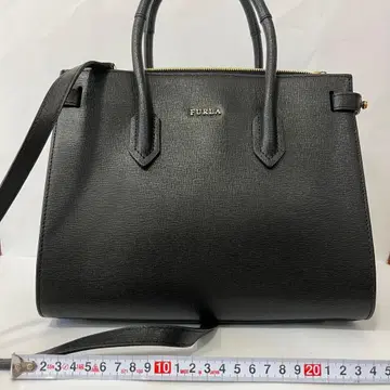 FURLA 블랙 핸드백
