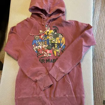 할리우드 런치마켓 후드 부착 후드티 맨투맨