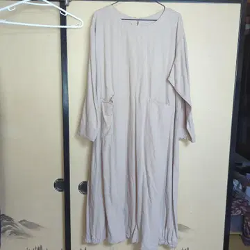 스튜디오 클립 긴팔 원피스