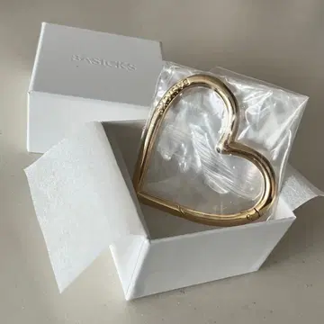 BASICKS 카라비너 골드 GOLD 베이시스 Heart