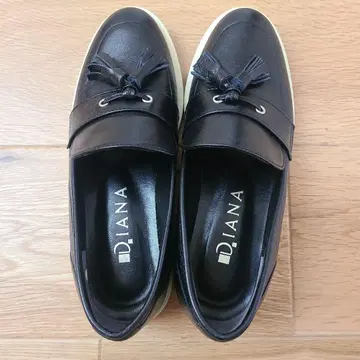 Diana 블랙 바이컬러 로퍼 22cm