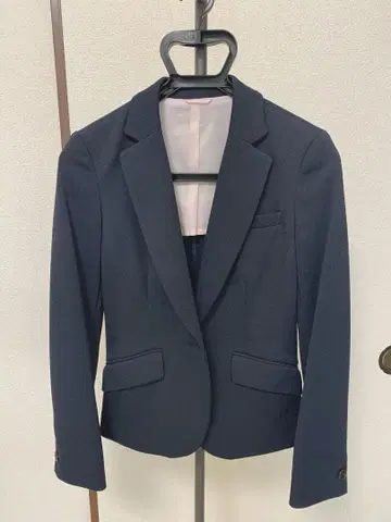 네이비 싱글 브레스 수트 자켓