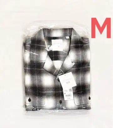 택 포함 새상품 유니클로 JW 앤더슨 브러쉬드 코튼 오버사이즈 셔츠 M