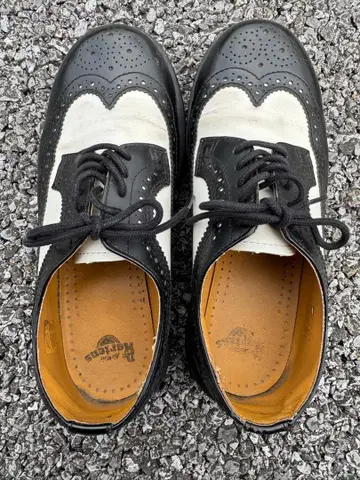 3989 BEX 브로그 신발 단종 모델 UK6