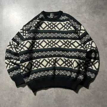 빈티지 노르딕 기하학 유럽풍 흑백 니트 스웨터