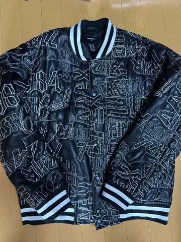 [ 일본 미발매 ] Forever 21 자수 페이크 가죽 자켓