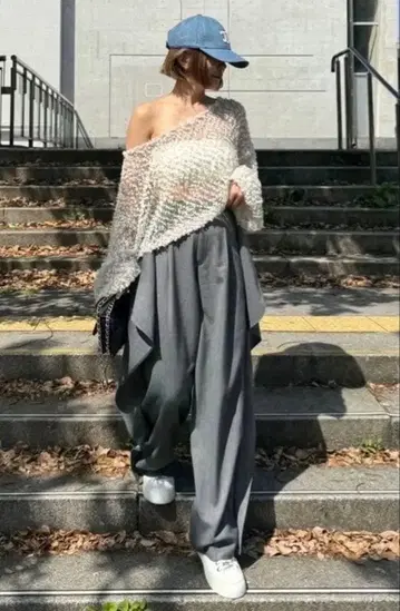 cygne 사이드 플레어 팬츠