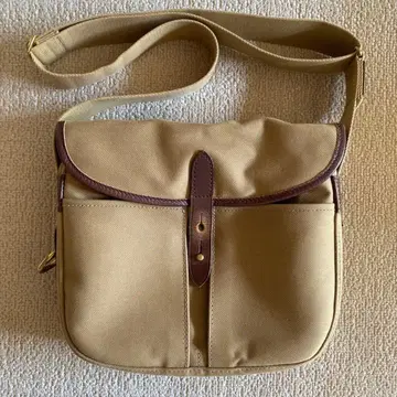 Brady 베이지 숄더백