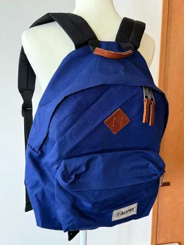 EASTPAK 이스트팩 백팩