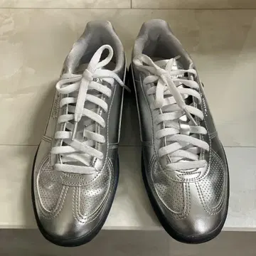 PUMA 팔레르모 아스트로 이스케이프 스니커즈 25cm 실버