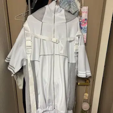 ililil [  ] 로그인 완료!! 파카 화이트