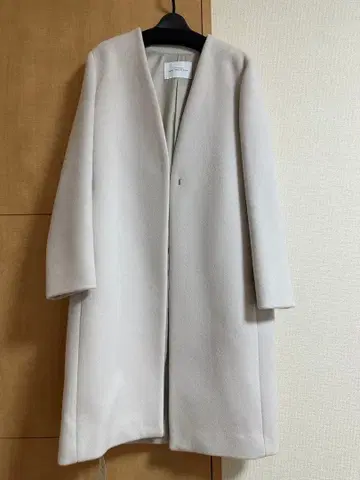 [택 포함 새상품] 그린 라벨 릴랙싱 라펠 코트