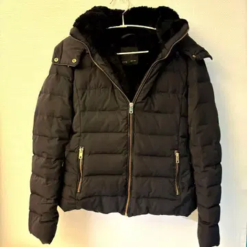 ZARA BASIC 후드 부착 다운 자켓 블랙 S 사이즈