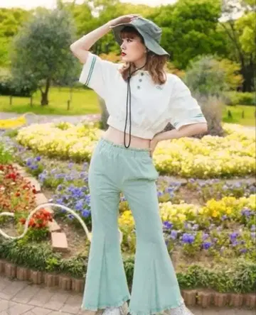 Dear Sisterhood 체크 플레어 팬츠 / 그린