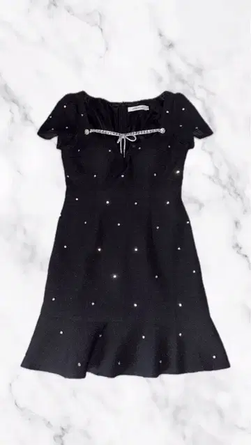 jewels 캬바쿠라 드레스