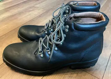 새상품급 GUESS 가죽 부츠 사이즈 44 Black 트레킹