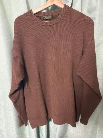 저널 스탠다드 립 니트 스웨터