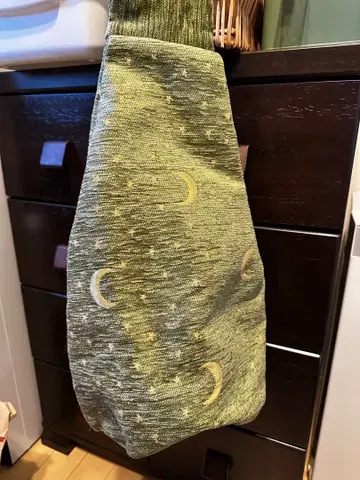 터키산 달과 별 무늬 바디 백 (레어 상품)