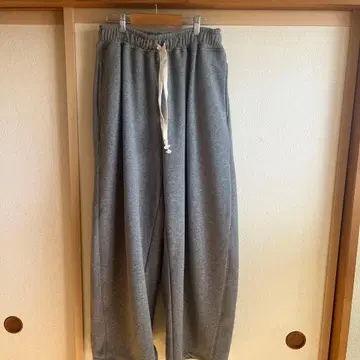 CLOCHE 스웨트 팬츠