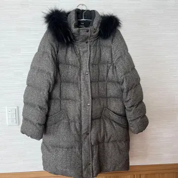 그레이 다운 코트 23구