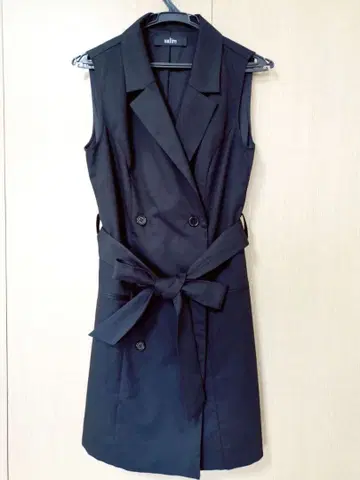 salire/컨디션 최상 롱베스트 블랙 M