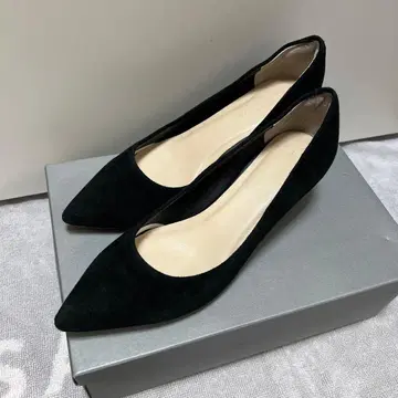 [ 새상품급 ] 유나이티드 애로우즈 스웨이드 블랙 펌프스 23.5cm