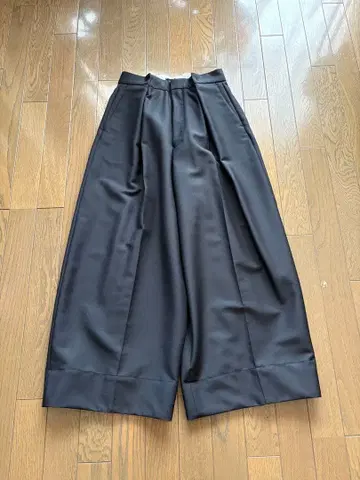 [ 새상품급 ] DRAWER 드로어 블랙 턱 팬츠 size 34
