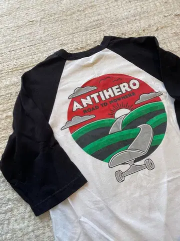 ANTIHERO 래글런 3/4 셔츠 멕시코제 M used 7부 소매