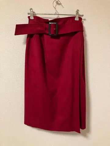 핑키앤다이안 벨트 포함 랩스커트