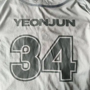 TXT ACT TOMORROW 유니폼 영준 트레이딩 카드 없음