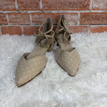 [ 새상품급 ] Le Talon 포인티드 리본 세퍼레이트 플랫 22