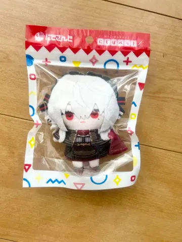 니지산지 사냐 니지퍼펫