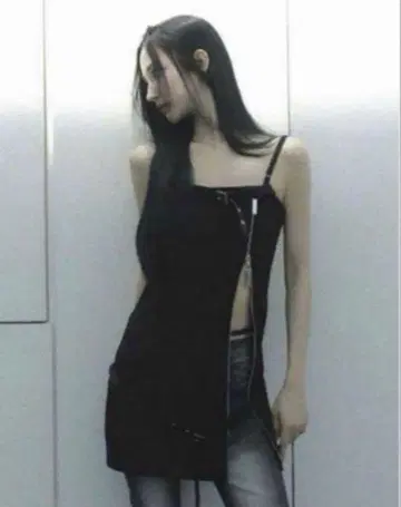 melt the lady skinny belt slit dress