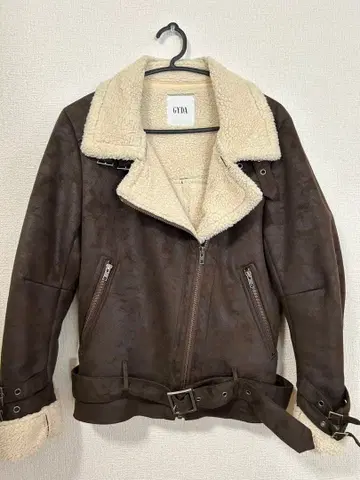 GYDA 브라운 무스탕 자켓