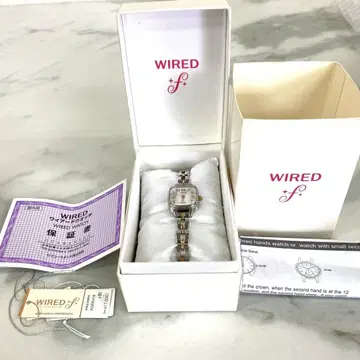 세이코 와이어드 f 도쿄 걸리시 쿼츠 손목시계 실버/골드