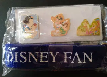 레어! 레트로 디즈니 팬 런야드 & 핀 배지