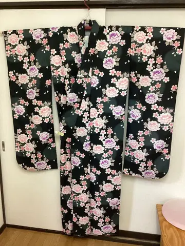 폴리에스테르 소재의 후리소데, 후리소데만 해당됩니다.