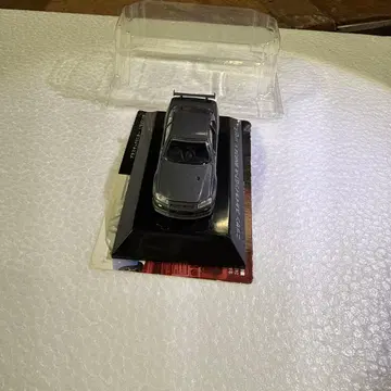 닛산 스카이라인 GT-R BNR34 V-spec II 1/64