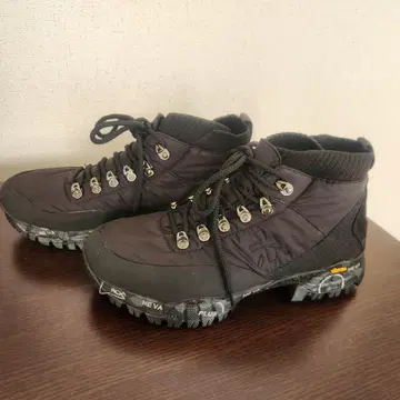 새상품 PREMIATA 마운틴 신발